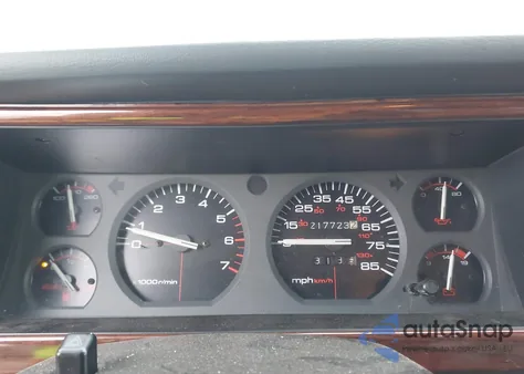 1995 Jeep Cherokee Country z USA, uszkodzony, nr VIN 1J4FJ78S5SL521409